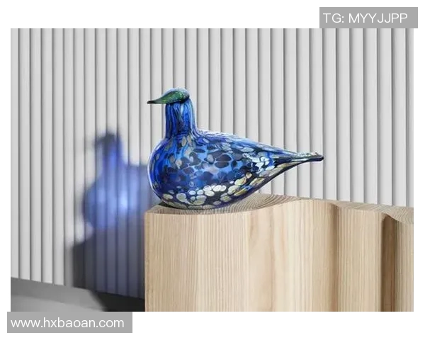 闫芳：在艺术与生活之间探索自我与灵感的旅程