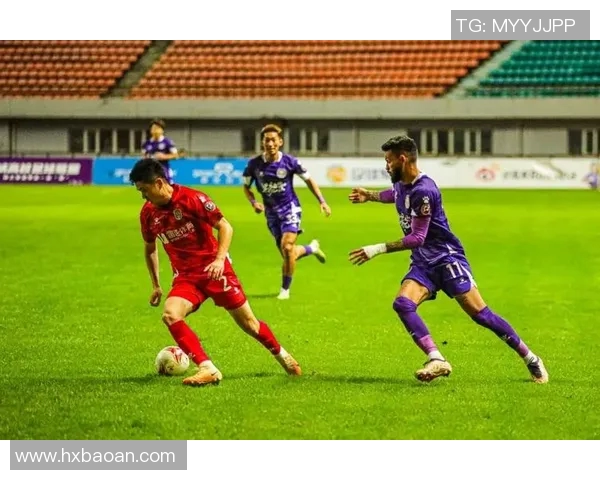 梅县铁汉迎战大连超越争夺中甲联赛关键三分的激烈对决