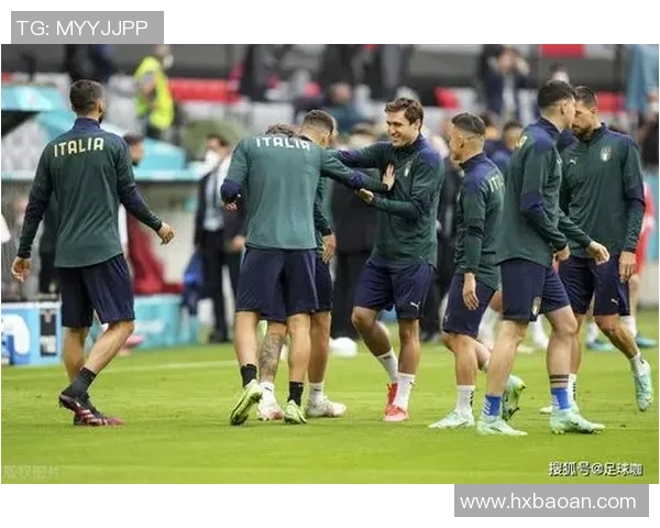 克鲁赛罗与河床激战正酣球迷期待精彩对决与历史交锋